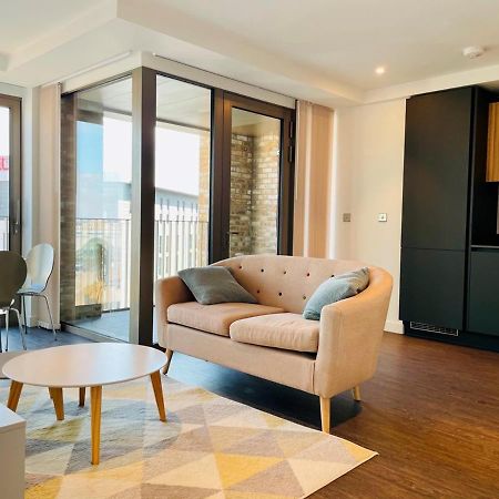 Royal Wharf Apartments London Luaran gambar